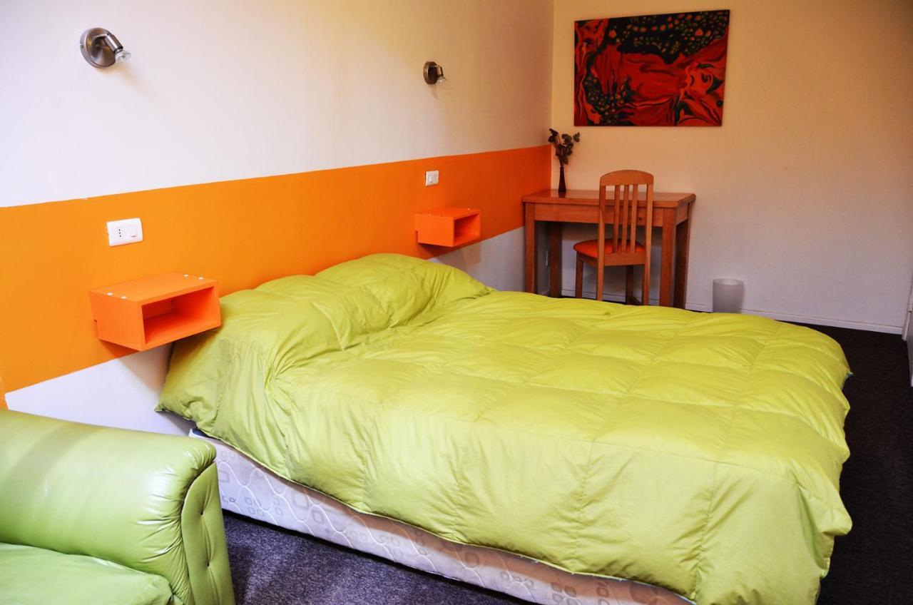 El Patagonico Hostel بويرتو ناتالز المظهر الخارجي الصورة