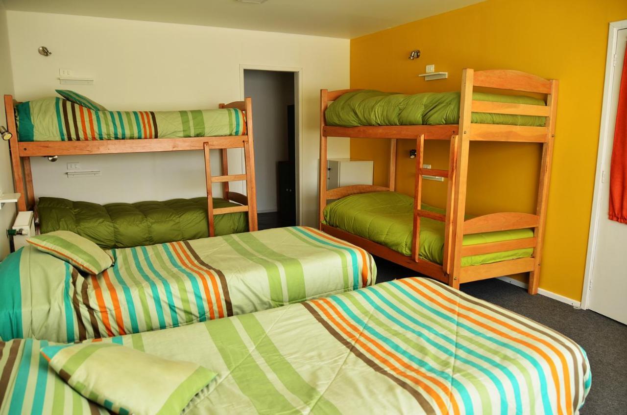 El Patagonico Hostel بويرتو ناتالز المظهر الخارجي الصورة